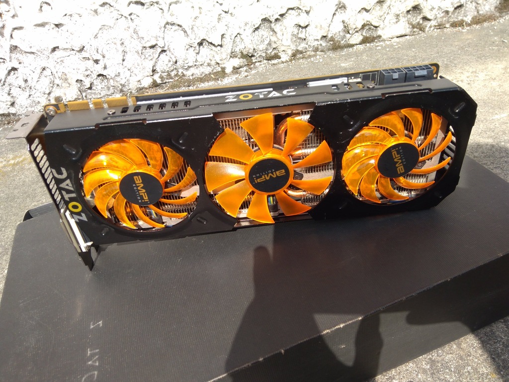 ZOTAC GeForce GTX 780 AMP Edition 3GB Artefakty