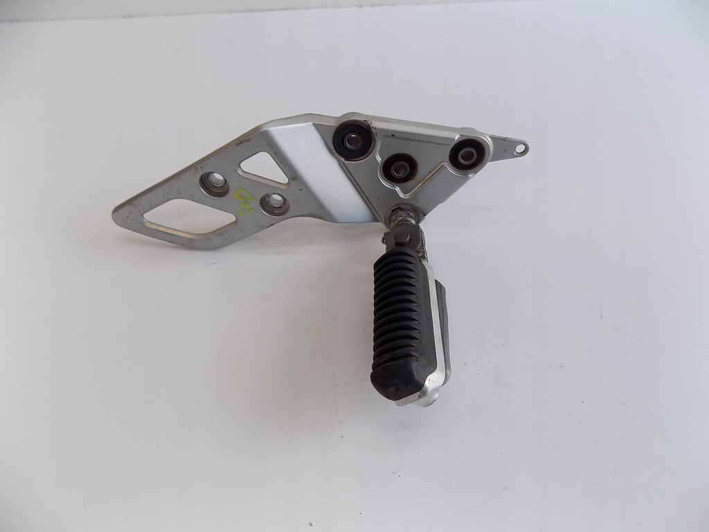 SUZUKI BANDIT GSF 650 SET PODNÓŻEK KIEROWCY PRAWY