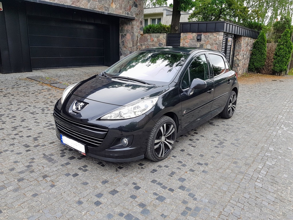 Peugeot 207 GT 150 KM 1,6 TURBO