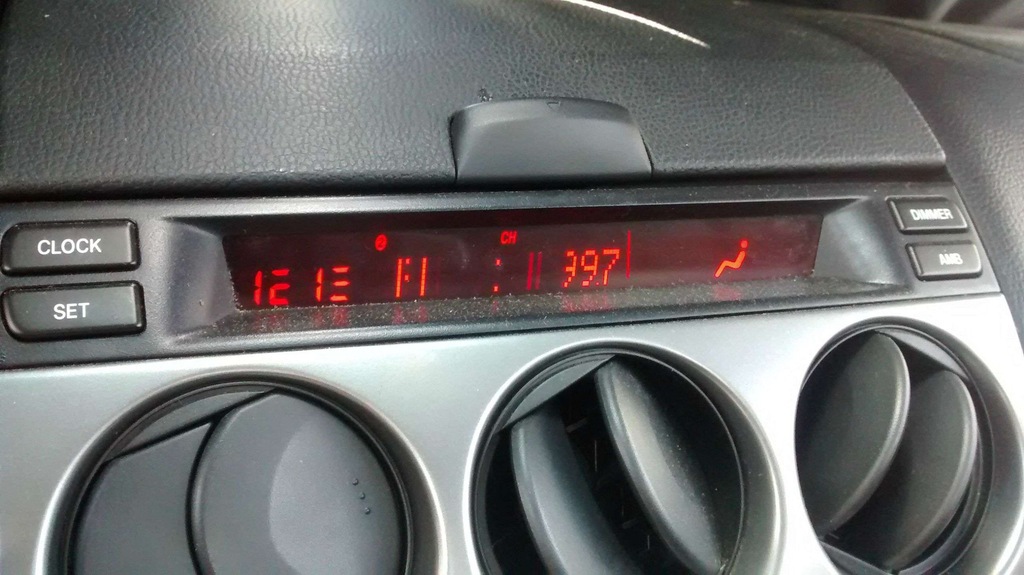 Mazda 6 Wyświetlacz radia - Naprawa