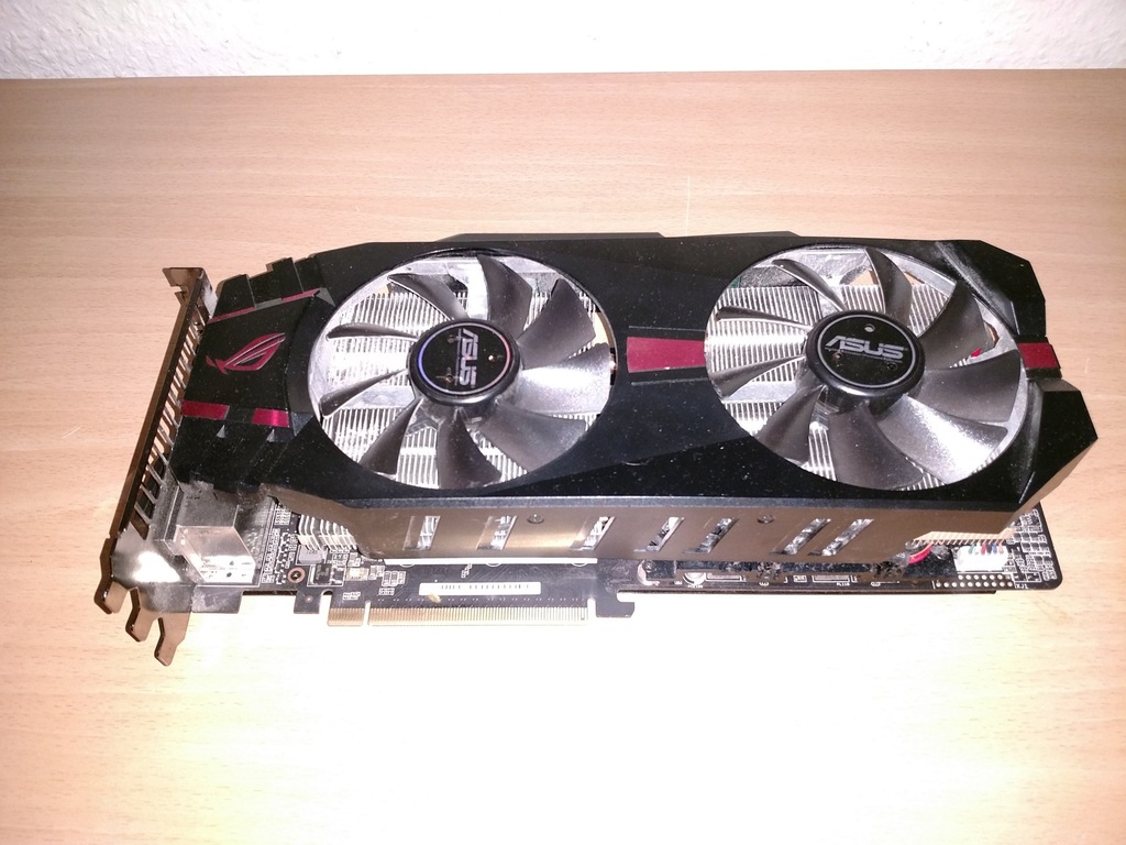 ASUS GeForce GTX 580 Matrix Platinum 1536MB 384bit