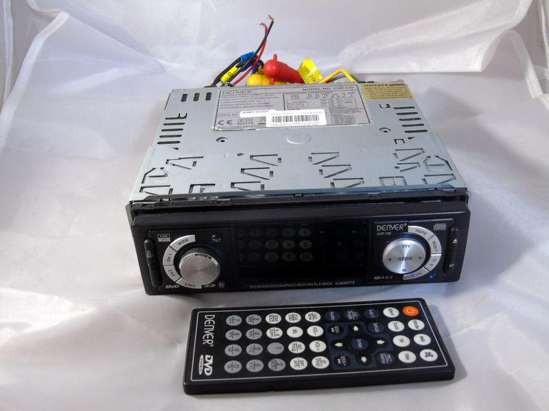 RADIO SAMOCHODOWE DENVER CAT-132 CD 4X35W