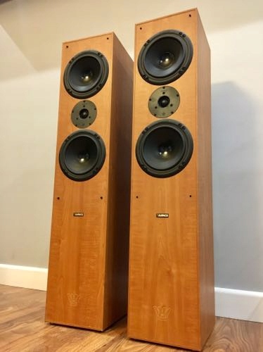 Avance Omega 505 duńskie kolumny