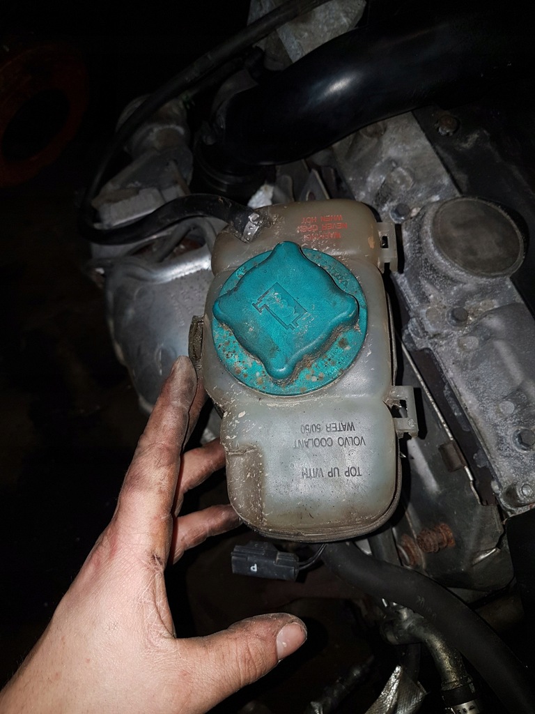 zbiorniczek płynu chłodniczego Volvo S60 2.0 T
