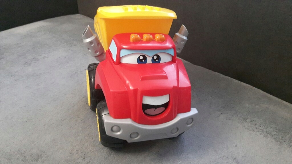 Tonka GADAJĄCA WYWROTKA CHUCK super zabawa......