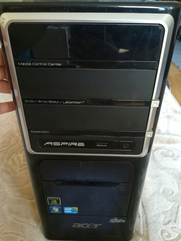 Acer Aspire M7811 desktop