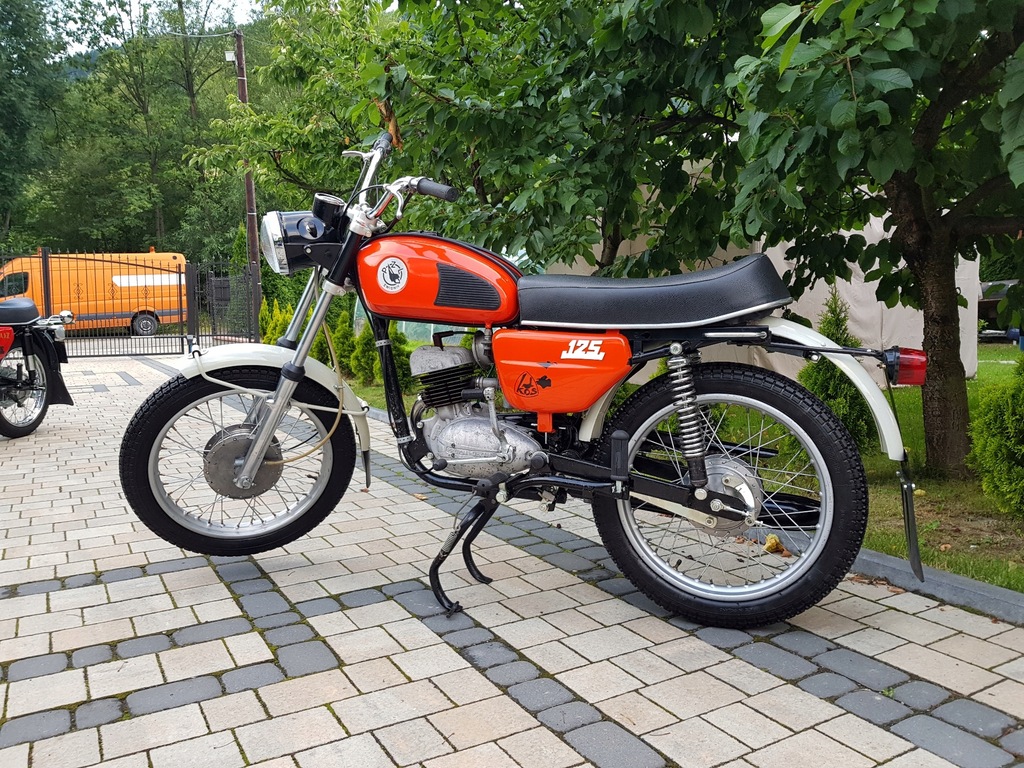 Fabrycznie Nowa WSK 125 M06B3 Kos - 7455796132 - oficjalne archiwum Allegro