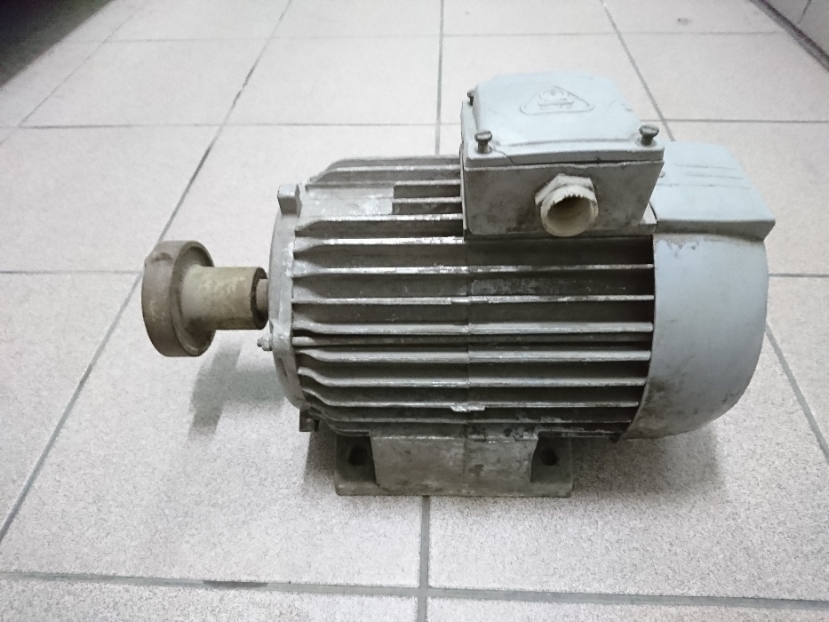 Silnik elektryczny siłowy 1,5kW 1420obr Hydrofor