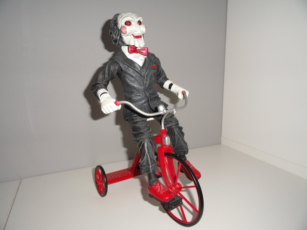 PIŁA SAW JIGSAW LALKA + ROWEREK -NECA -BOX -UNIKAT