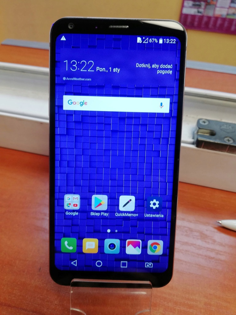 LG Q6 + PUDEŁKO-- gwarancja--