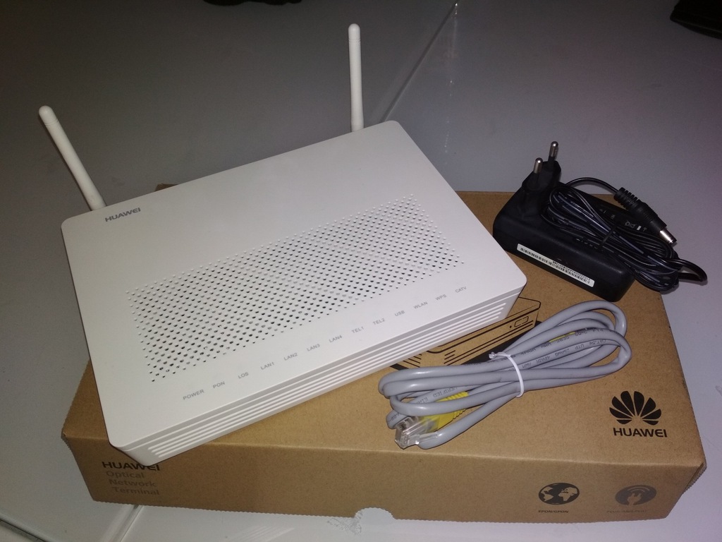 Huawei echolife hg8245h. Роутер Huawei hg8245h. Оптический роутер Huawei 8245. Оптический терминал Huawei hg8245h. Роутер с оптоволоконным входом
