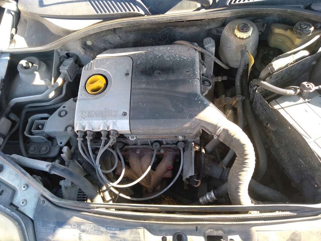SILNIK RENAULT CLIO II 1.4 8V 55KW 75KM E7J 780