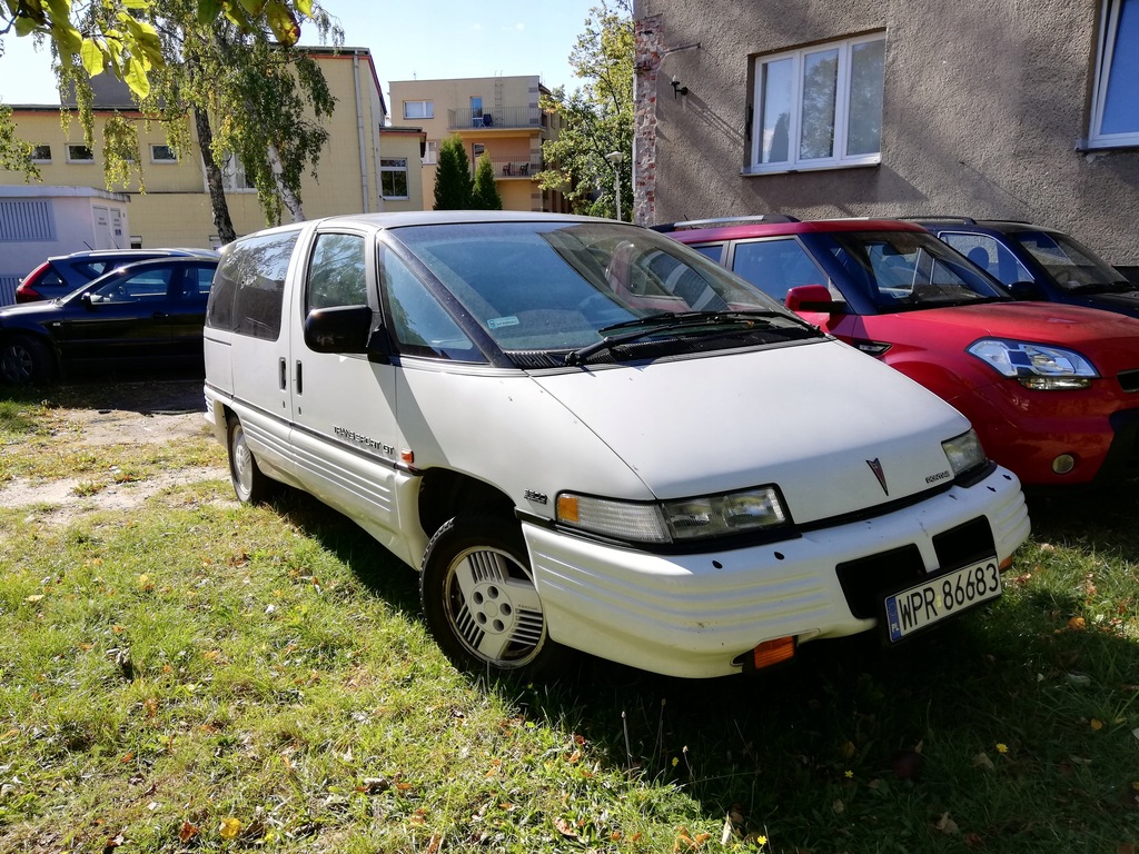 Pontiac Trans Sport