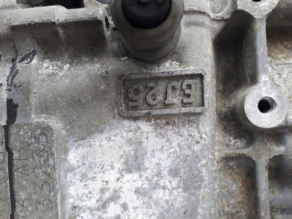 Słupek silnika Subaru Legacy 2.5 benzyna EJ25 7396480534