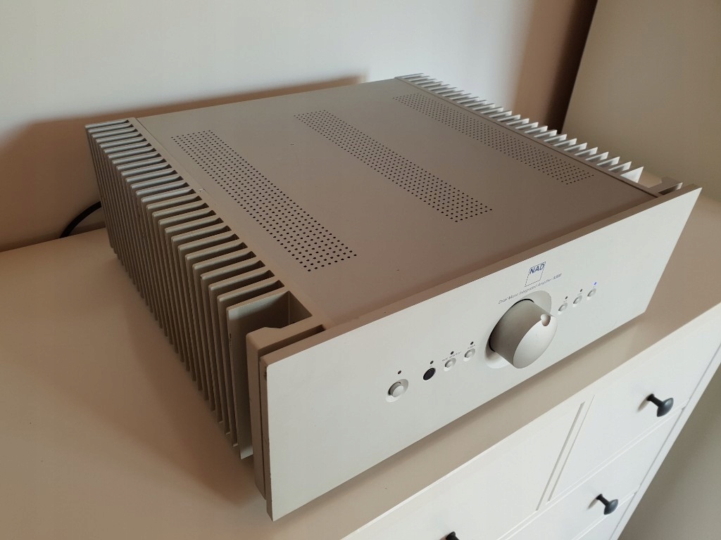 Nad S300 Wzmacniacz stereo 25kg