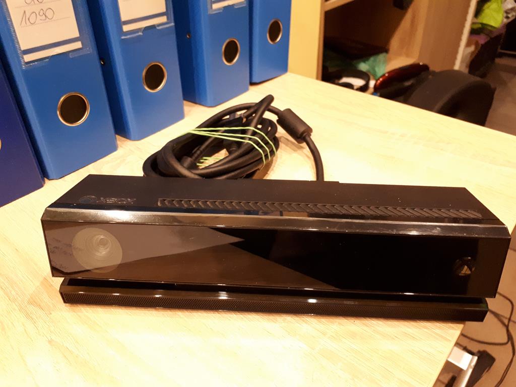 Kineckt Xbox ONE.