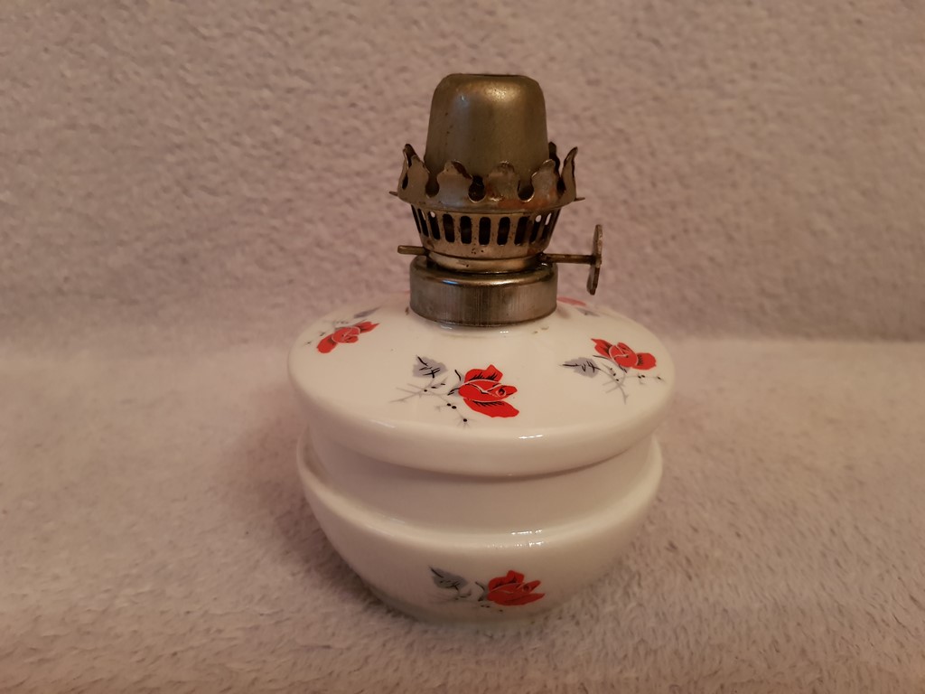 LAMPA NAFTOWA PORCELANOWA CHODZIEŻ