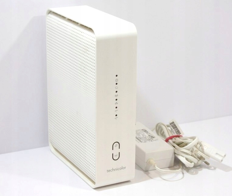 ROUTER TECHNICOLOR CGA2121