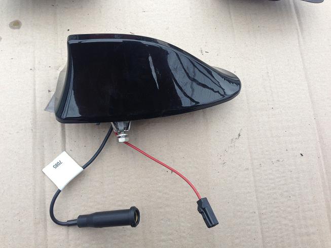 DODGE CALIBER 07 08 ANTENA NA DACH