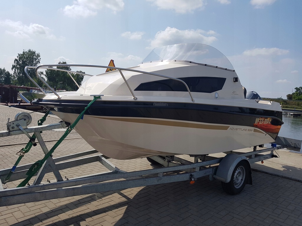 Łódż Motorowa Motorówka Cobein Boats 550 Adventure