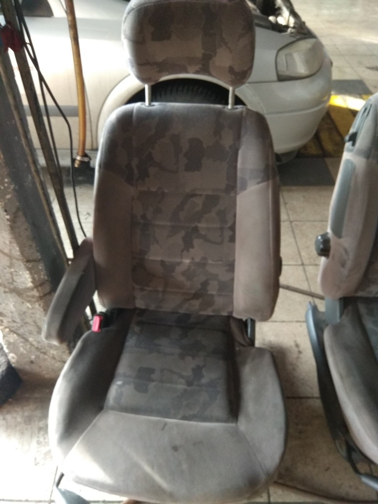 FOTEL LEWY PRZÓD PRZEDNI OPEL SINTRA
