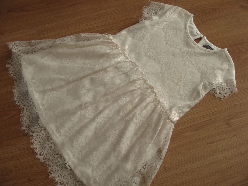 Reserved piękna koronkowa sukienka ecru r122
