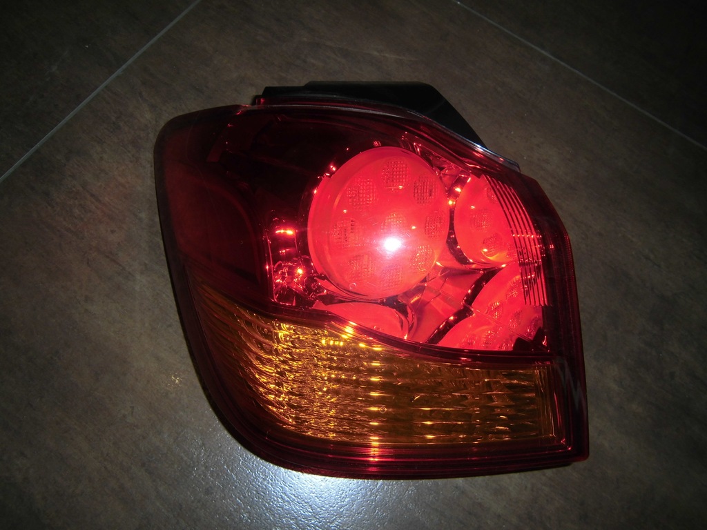 Lampa Mitsubishi ASX, prawy tył LED