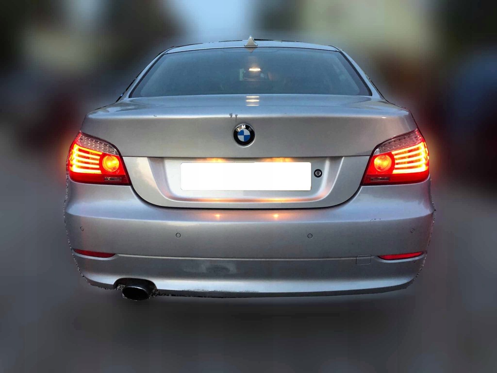 BMW E60 LIFT Lampa prawa lewa tył tylna komplet