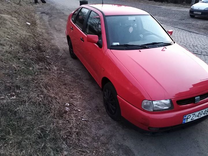 Seat Cordoba 98.r 1,6 benzyna