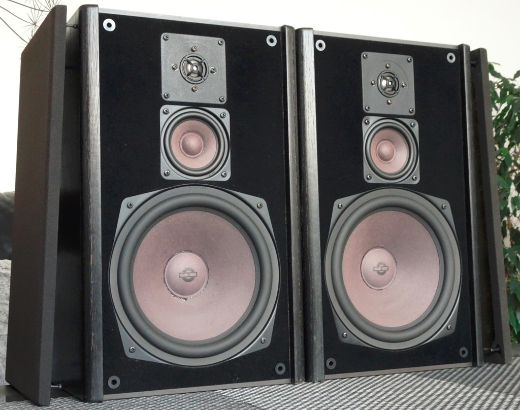 MB-Electronic - Quart 390 - Germany - 120wat sinus