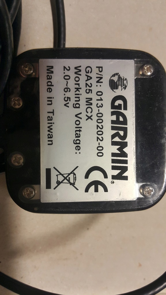 Antena GARMIN GA 25 MCX poprawia odczyt GPS