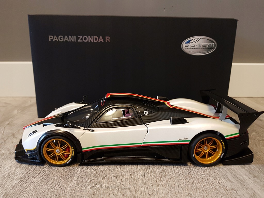 Pagani Zonda R Autoart 1:18