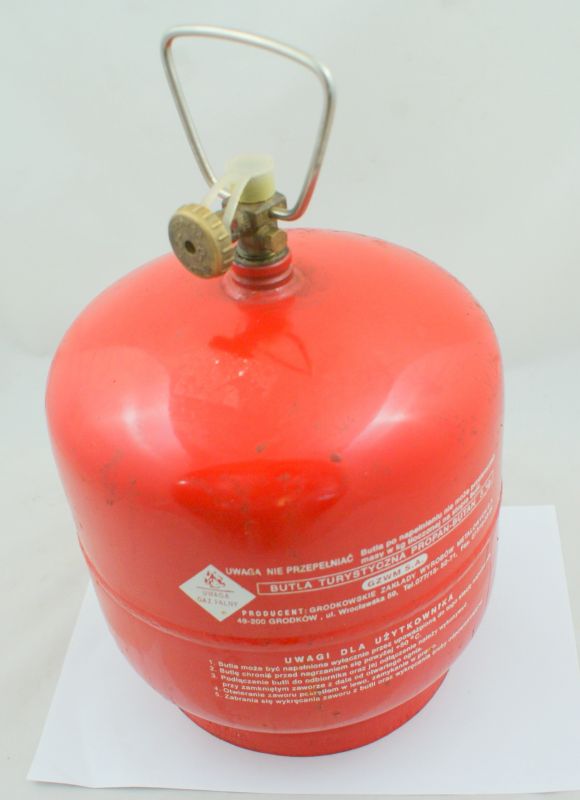 BUTLA GAZOWA TURYSTYCZNA 3KG CZERWONA