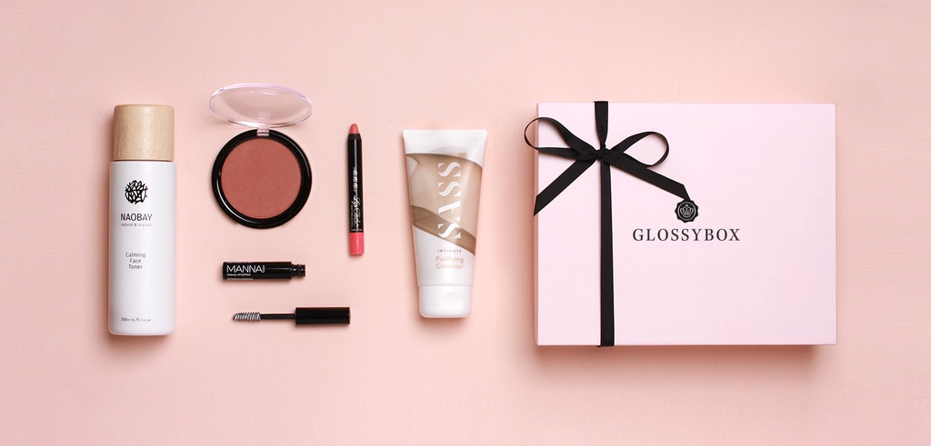 Glossy Box Zestaw Kosmetyków Anglia + Gratis!