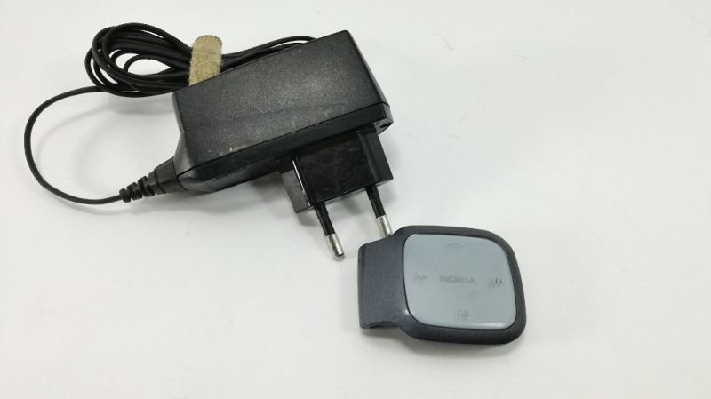 ODBIORNIK BLUETOOTH NOKIA BH-214, ŁADOWARKA