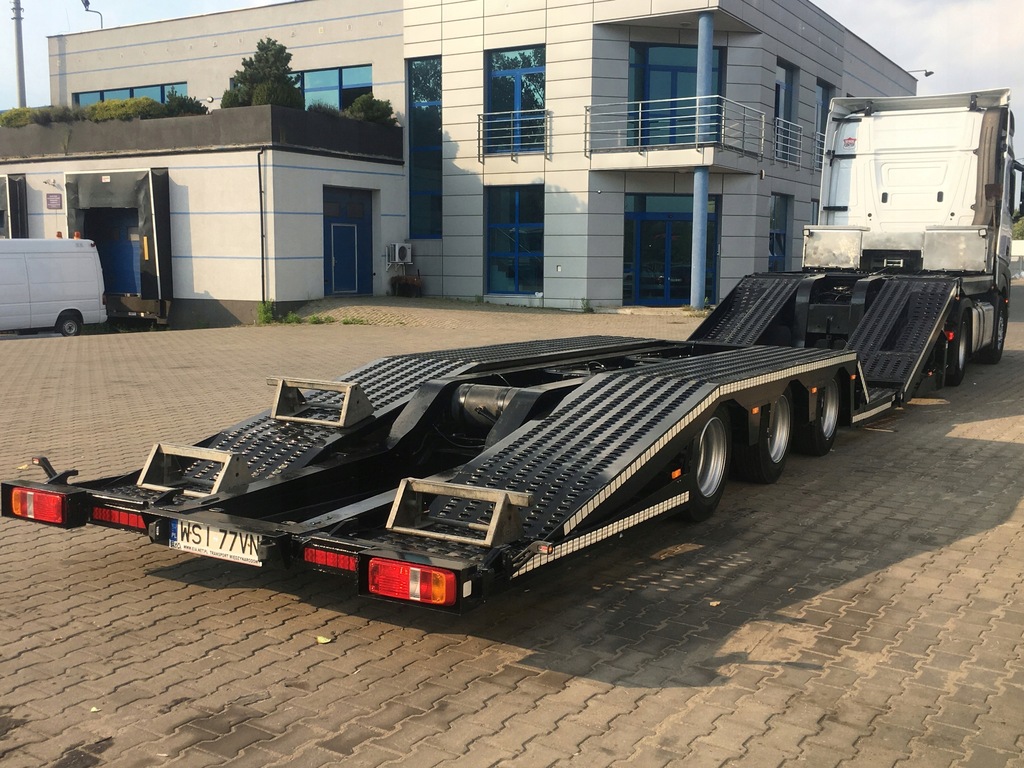 Laweta Naczepa Niskopodwoziowa LOHR Wynajem Transp