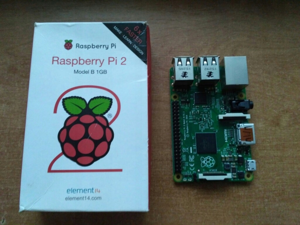 Raspberry Pi 2 +Klawiatura bezprzewodowa + Pad
