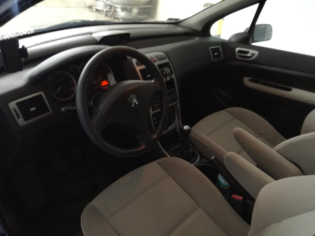 Чехлы peugeot 307sw