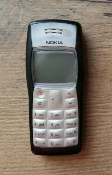 Telefon Nokia 1100 czarno-szary mały okazja