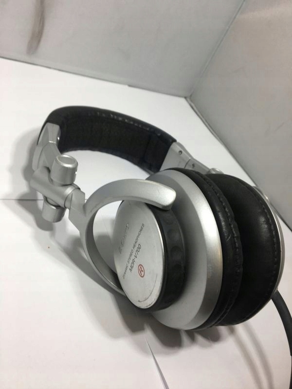 SŁUCHAWKI SONY MDR-V700