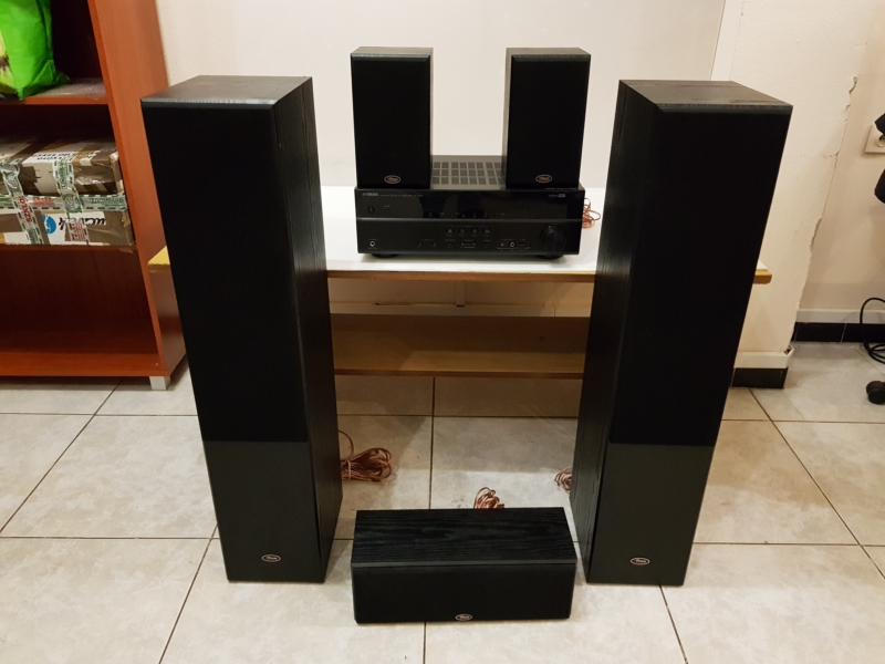 AMPLITUNER YAMAHA RX- V373 + ZESTAW GŁOŚNIKÓW