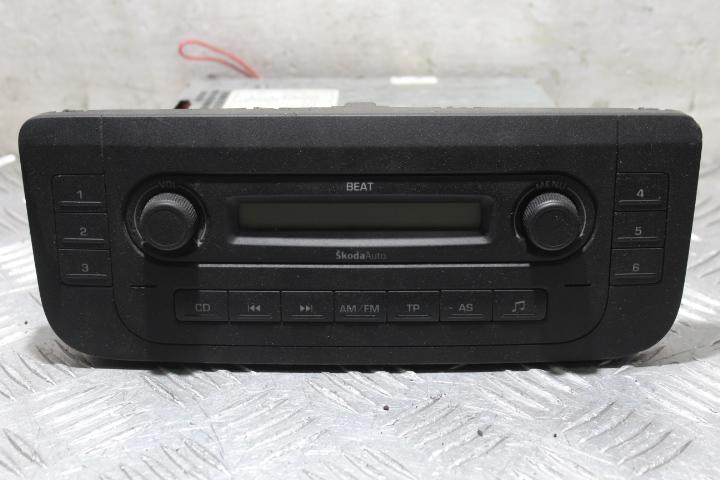 RADIO BEAT SKODA FABIA II 07r.