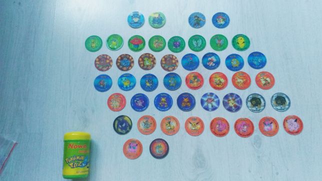 kapsle pokemon tazo 3D + puszka + 8 lightnight