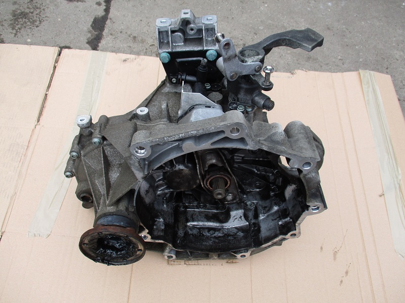 SKRZYNIA BIEGÓW GVY 1.6 BSE BGU  VW SEAT SKODA