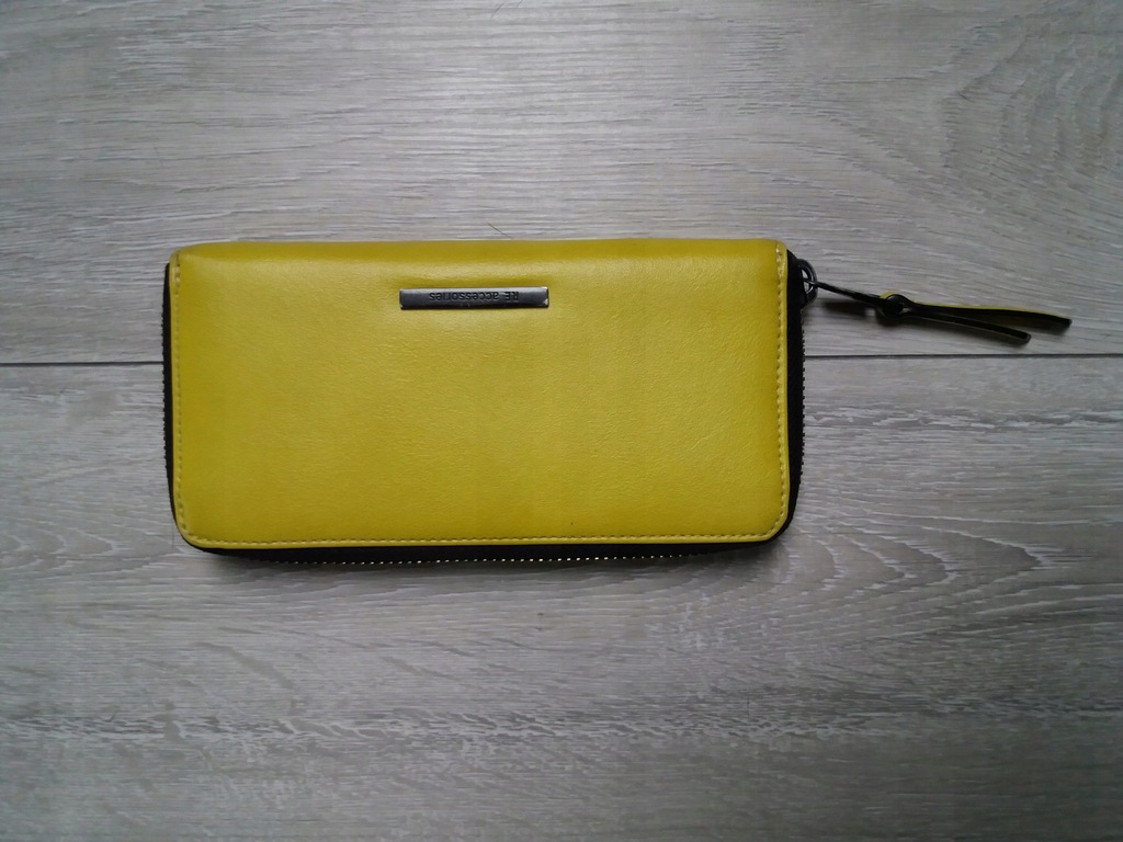 RESERVED - damski portfel w kolorze żółtym, eko