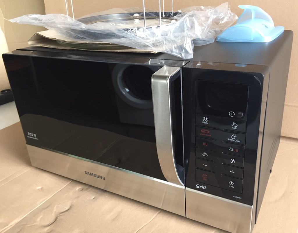 Mikrofala SAMSUNG GE89MST-1 23L 1100w grill
