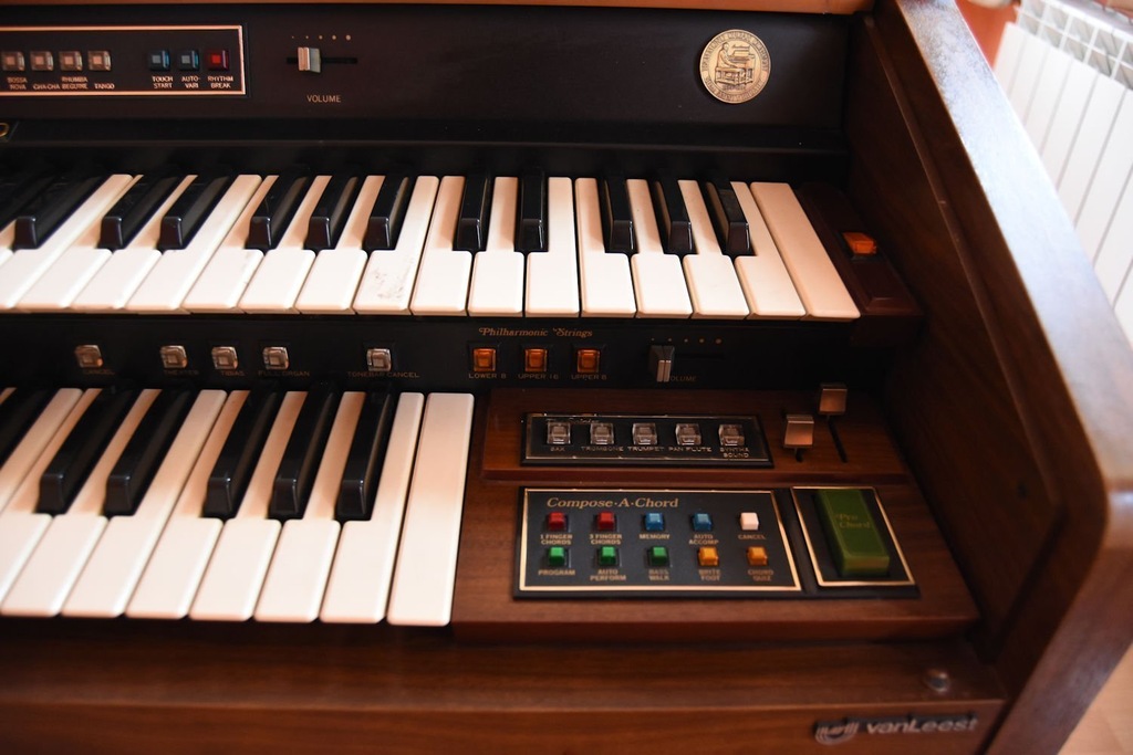 Hammond 144k2 wyjątkowe organy 7202398132 oficjalne archiwum Allegro