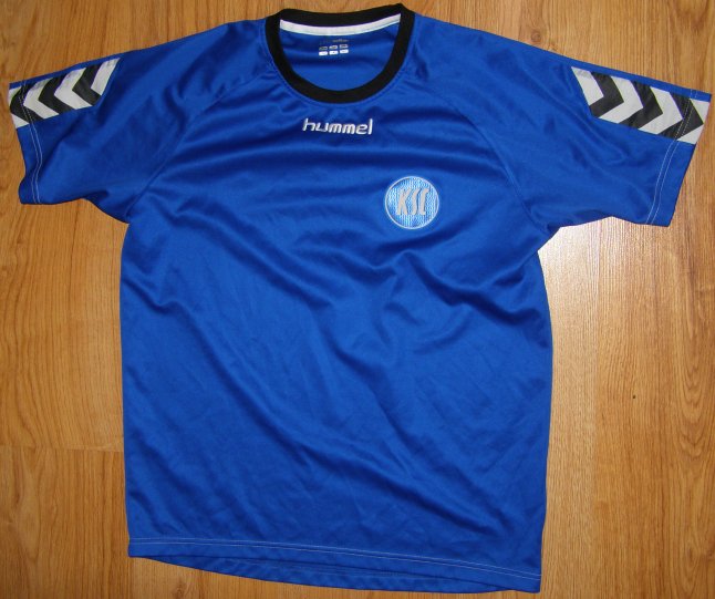 HUMMEL KARSLRUHER SC KSC BUNDESLIGA KOSZULKA TANIO