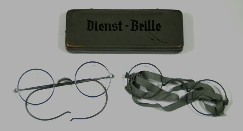 Dienst - Brille  WEHRMACHT 2 szt. etui,super stan!