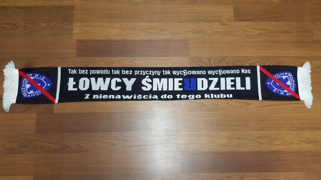 Szalik Łowcy śmierdzieli
